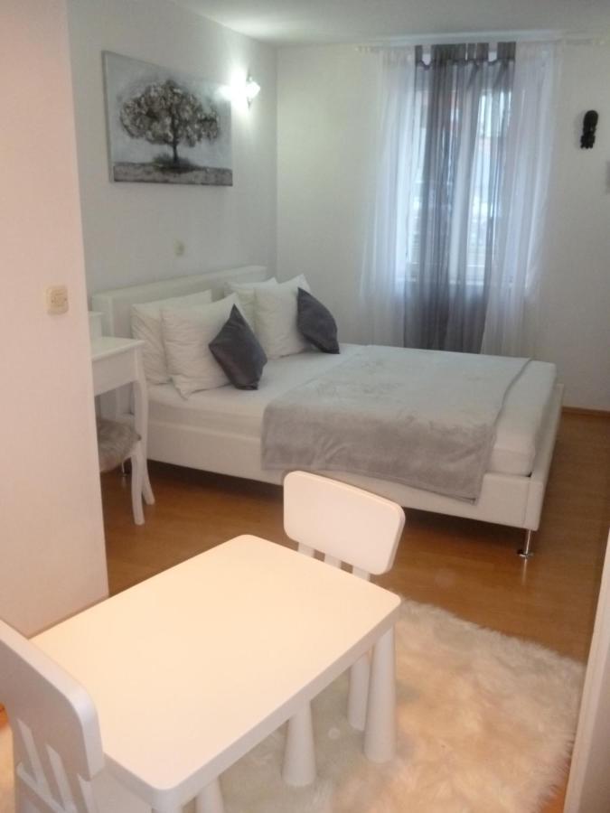 Apartament House Niko Kaštela Zewnętrze zdjęcie