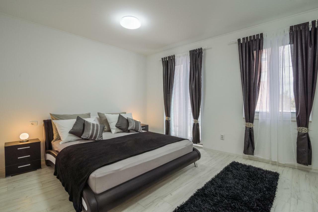 Apartament House Niko Kaštela Zewnętrze zdjęcie